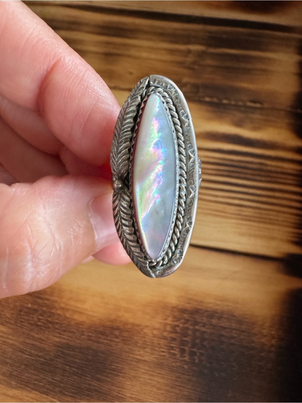 Vintage Mother of Pearl Ring